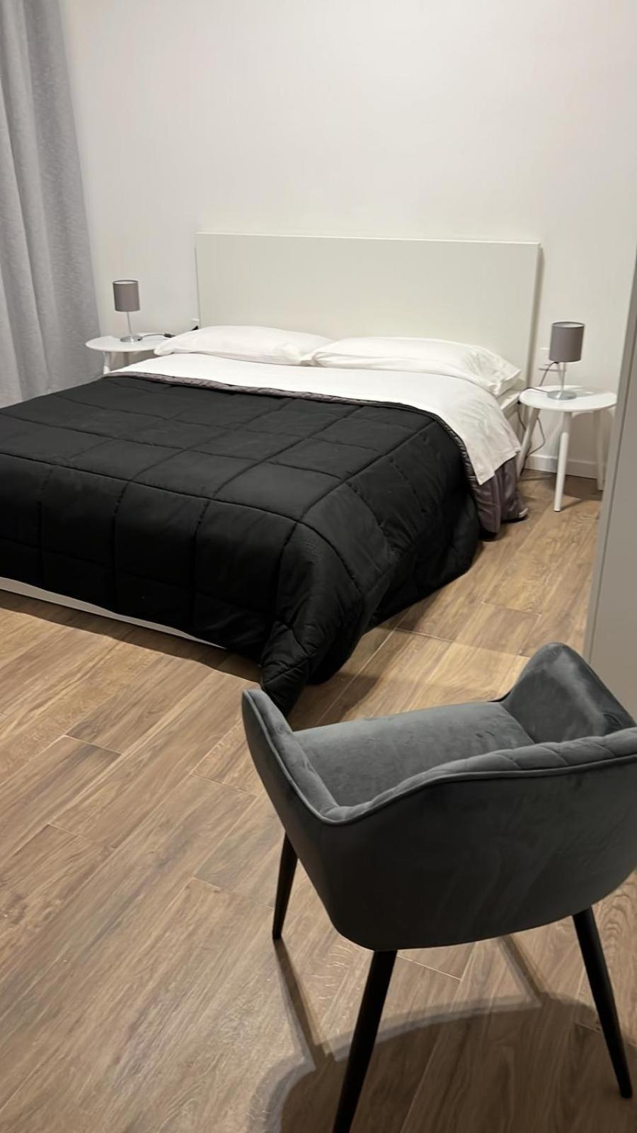 Business Home Piazza Cesare Battisti B&B Residence Foggia Luaran gambar
